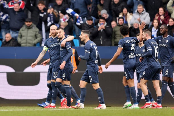 بوخوم يحقق فوزًا ثمينًا أمام بوروسيا دورتموند